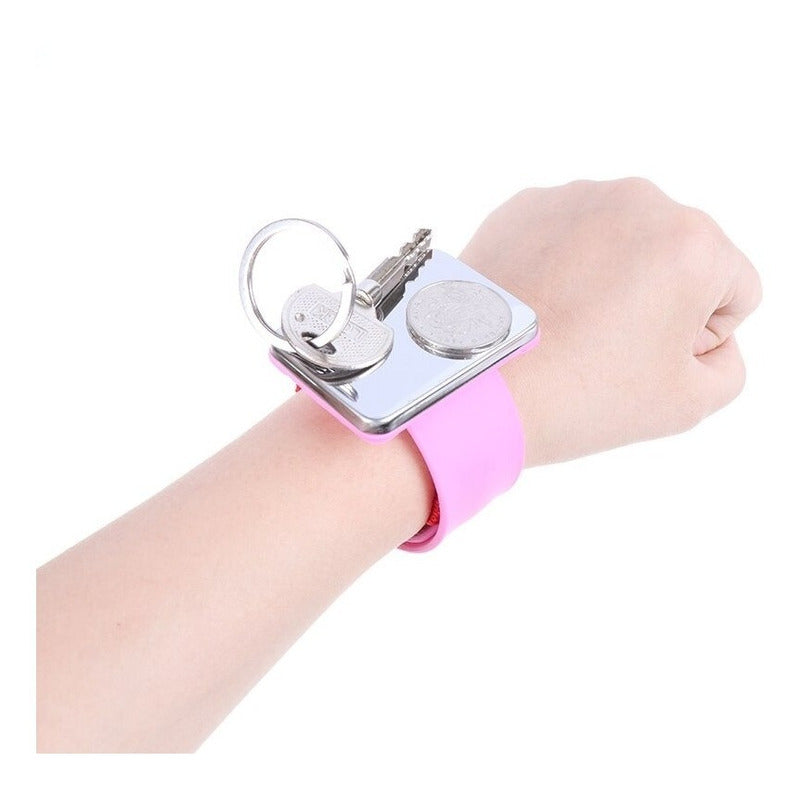 Pulsera Magnetica Ajustable Porta Alfileres Agujas Pinches - Baúl de Ayün